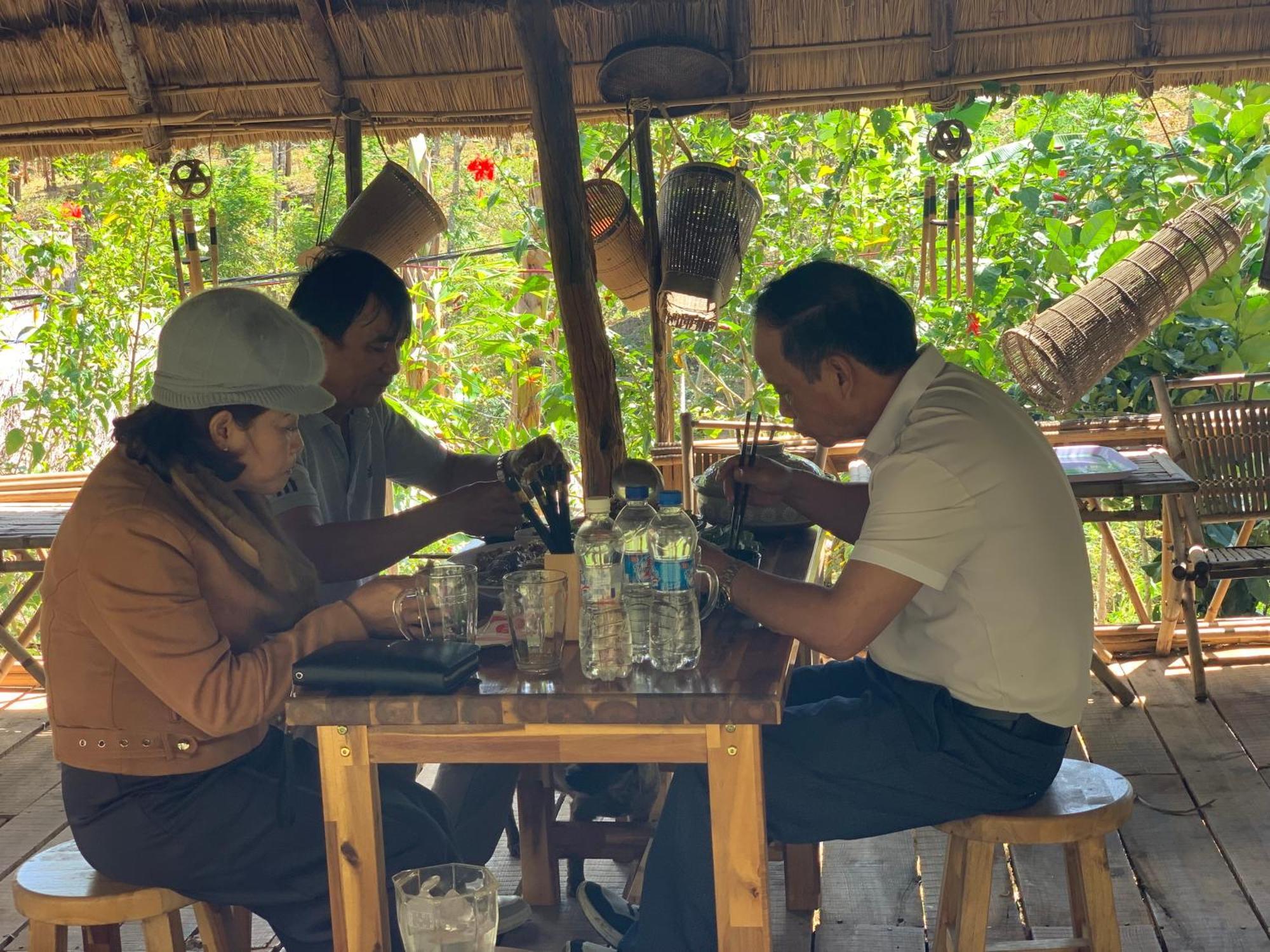 Khu Du Lich Sinh Thai, Nghi Duong Homestay Hoang Anh - Kon Xom Luh Kon Tum Luaran gambar